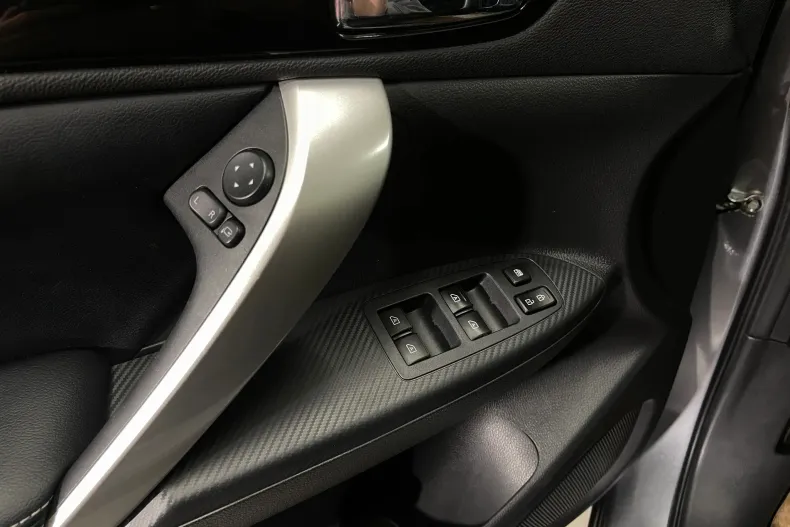 Mitsubishi Eclipse Cross din 2024 cu 24.177 km - oferta MIT211730 - foto 20
