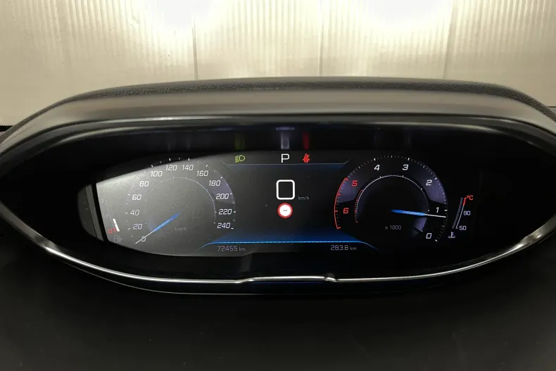 Peugeot 3008 din 2021 cu 72.455 km - oferta PEU211731 - foto 26