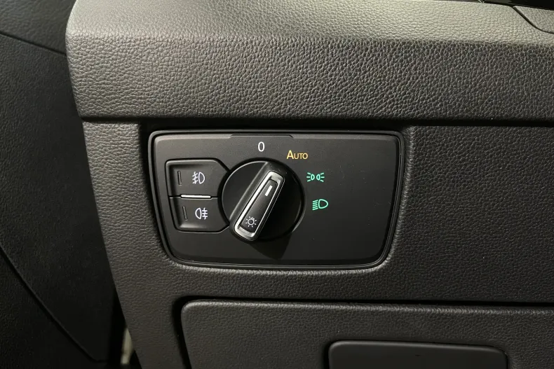 Volkswagen Passat din 2021 cu 84.366 km - oferta VOL211733 - foto 23
