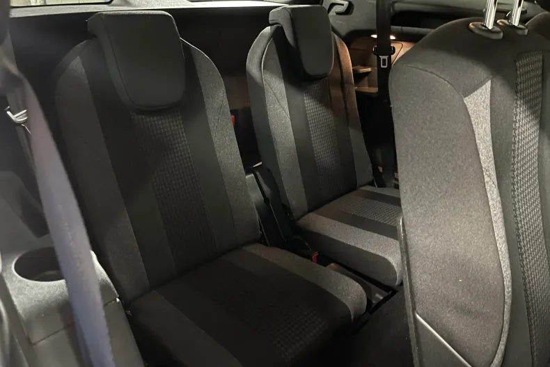 Peugeot 5008 din 2020 cu 131.372 km - oferta PEU211735 - foto 12