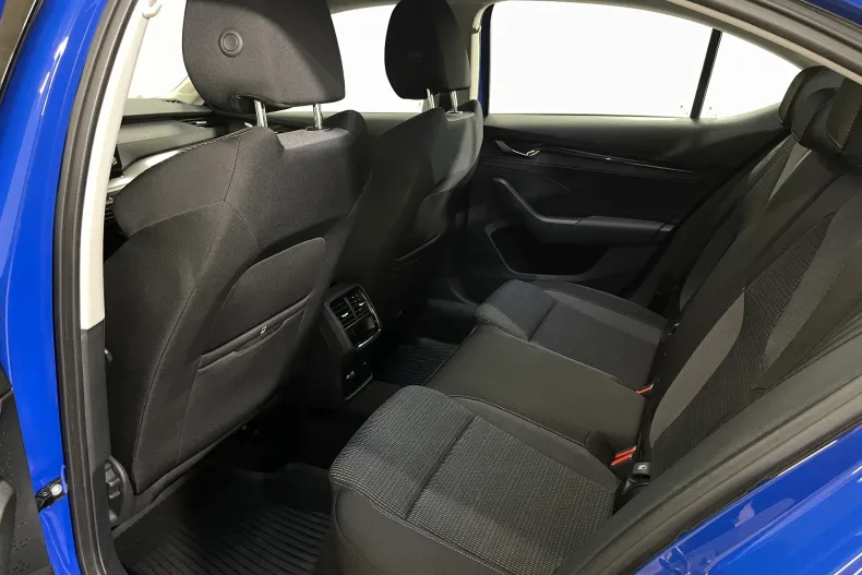 Skoda Octavia din 2021 cu 29.965 km - oferta SKO211736 - foto 9