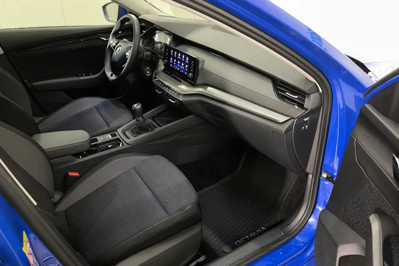 Skoda Octavia din 2021 cu 29.965 km - oferta SKO211736 - foto 19