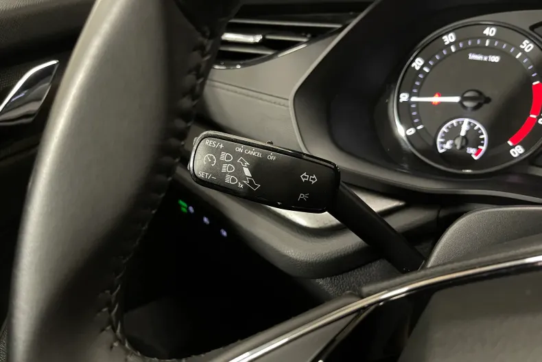 Skoda Octavia din 2021 cu 29.965 km - oferta SKO211736 - foto 23
