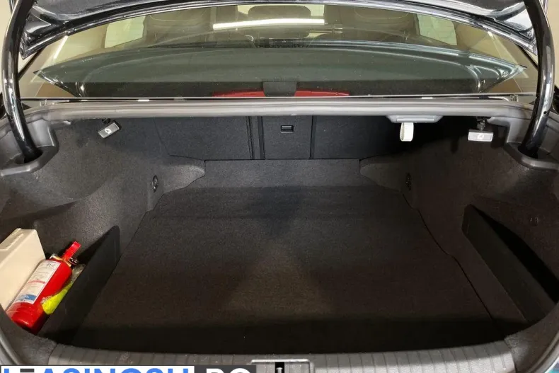 Volkswagen Passat din 2020 cu 90.178 km - oferta VOL211738 - foto 12