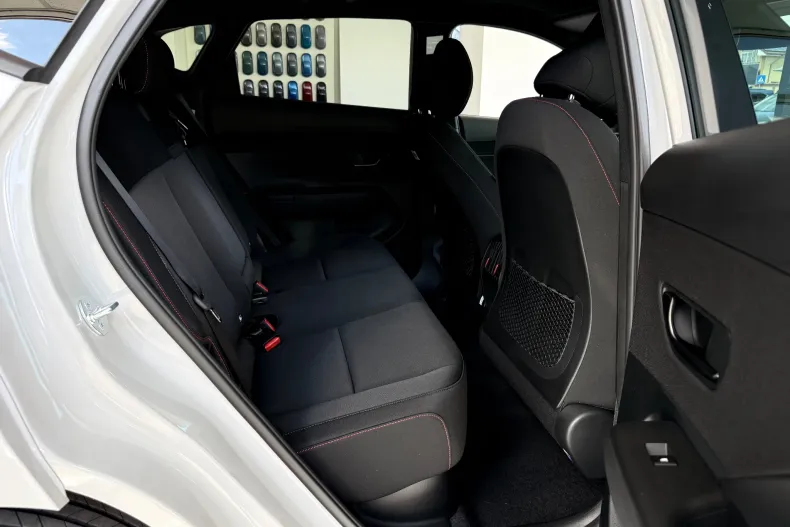 Hyundai Kona din 2026 cu 2 km - oferta HYU211741 - foto 19