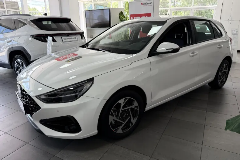 Hyundai i30 din 2026 cu 2 km - oferta HYU211742 - foto 3