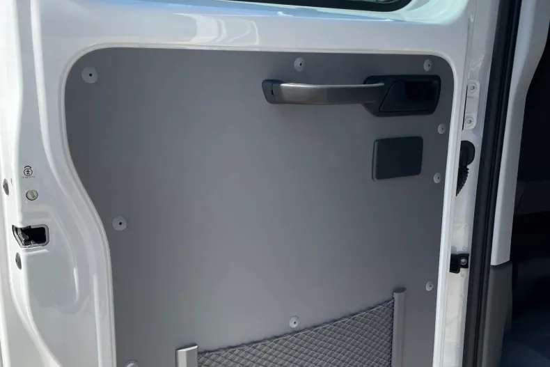 Volkswagen Crafter din 2026 cu 1 km - oferta VOL211748 - foto 16
