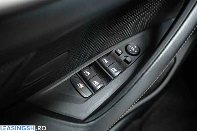 BMW 420d (Seria 4) din 2023 cu 61.910 km - oferta BMW211761 - foto 18