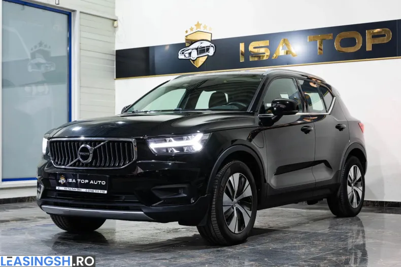 Volvo XC40 din 2021 cu 71.426 km - oferta VOL211765 - foto 1