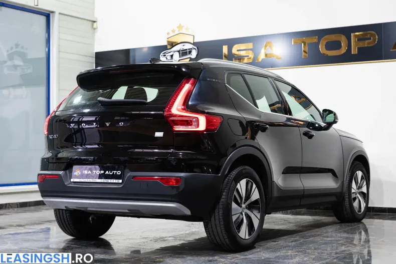 Volvo XC40 din 2021 cu 71.426 km - oferta VOL211765 - foto 4
