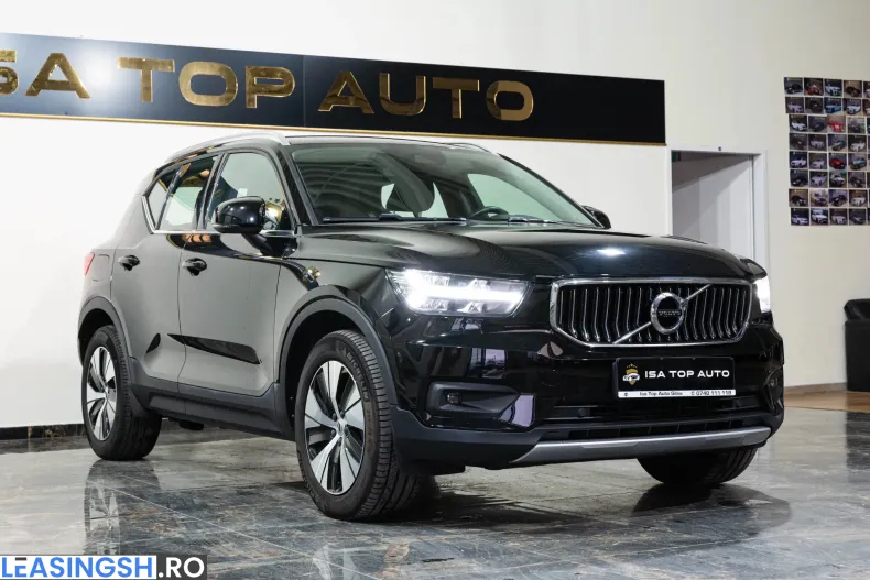 Volvo XC40 din 2021 cu 71.426 km - oferta VOL211765 - foto 12