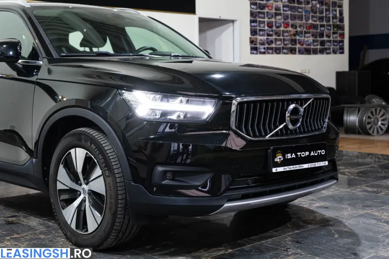 Volvo XC40 din 2021 cu 71.426 km - oferta VOL211765 - foto 13