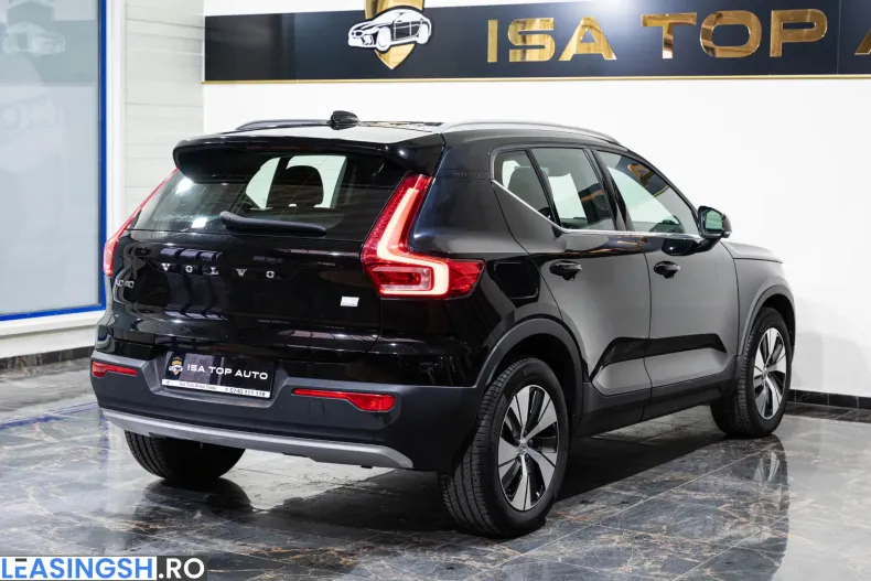 Volvo XC40 din 2021 cu 71.426 km - oferta VOL211765 - foto 34