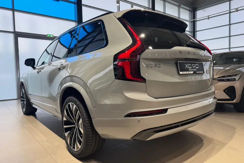 Volvo XC90 din 2025 cu 9 km - oferta VOL211767 - foto 7
