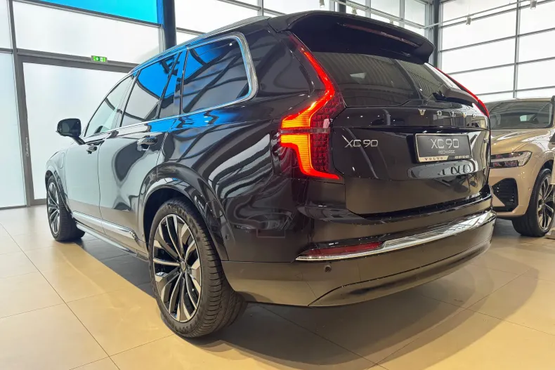 Volvo XC90 din 2025 cu 9 km - oferta VOL211769 - foto 7