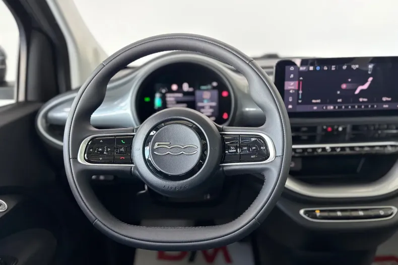 Fiat 500e din 2022 cu 7.300 km - oferta FIA211773 - foto 12