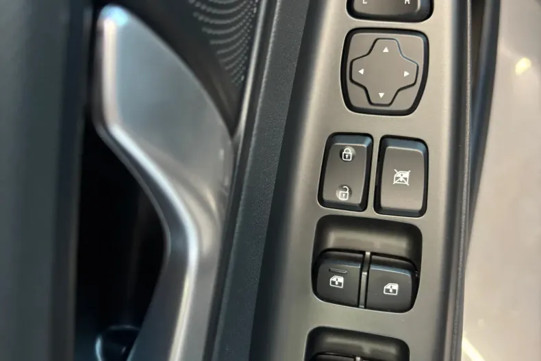 Hyundai Kona din 2023 cu 14.000 km - oferta HYU211774 - foto 25