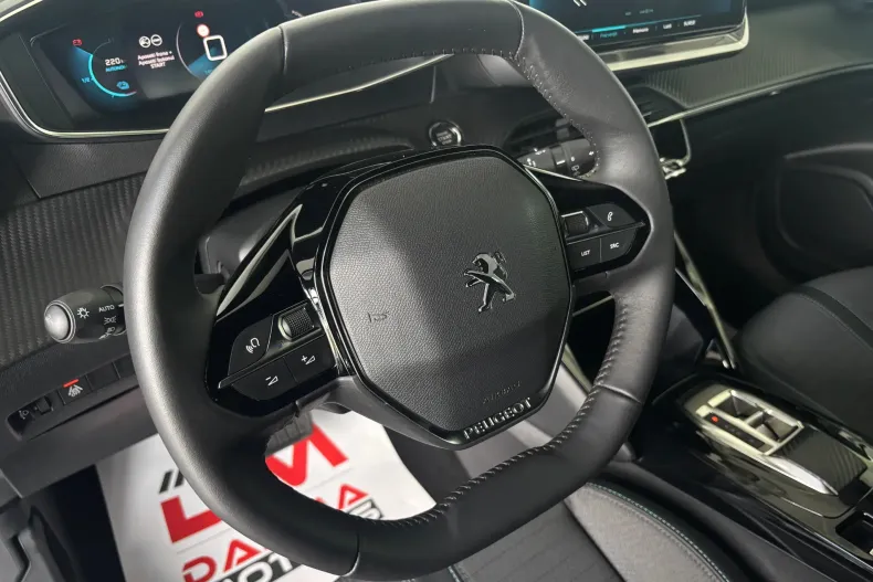 Peugeot 2008 din 2023 cu 18.600 km - oferta PEU211775 - foto 10