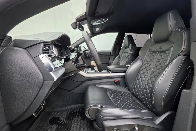 Audi Q8 din 2020 cu 163.800 km - oferta AUD211778 - foto 9
