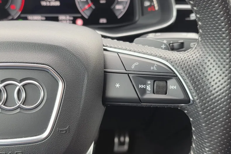Audi Q8 din 2020 cu 163.800 km - oferta AUD211778 - foto 18