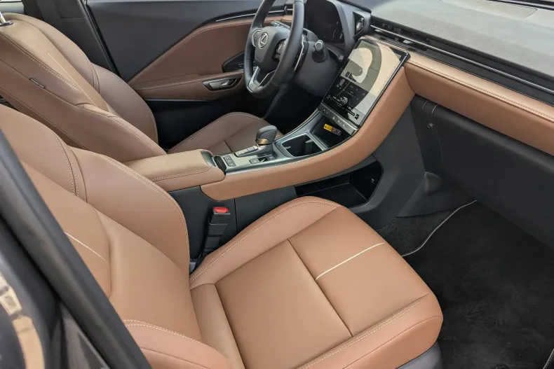 Lexus LBX din 2024 cu 6.900 km - oferta LEX211779 - foto 21