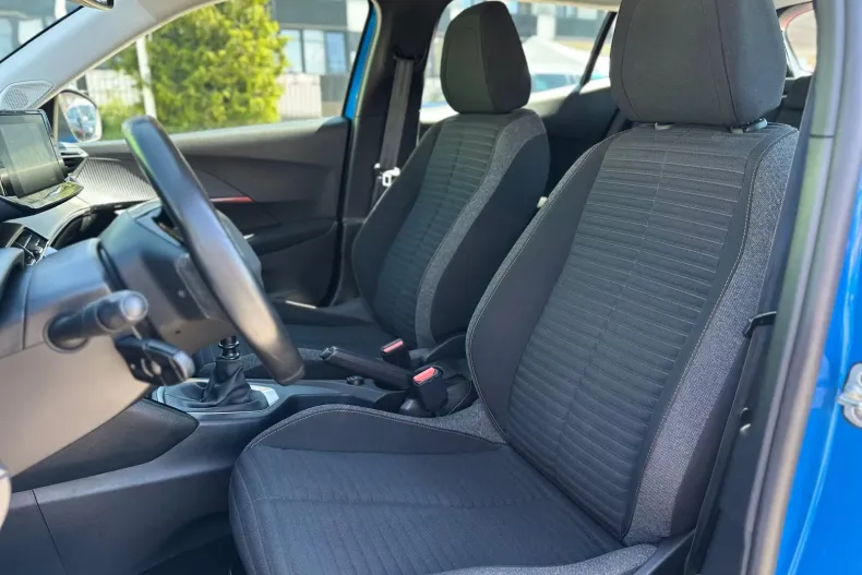 Peugeot 2008 din 2022 cu 41.397 km - oferta PEU211781 - foto 6
