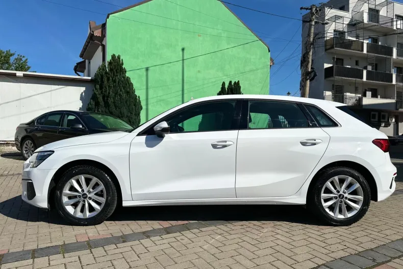 Audi A3 Sportback din 2024 cu 67.263 km - oferta AUD211782 - foto 15
