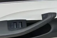 Tesla Model 3 din 2024 cu 66.734 km - oferta TES211784 - foto 22
