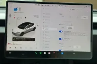 Tesla Model 3 din 2024 cu 66.734 km - oferta TES211784 - foto 32