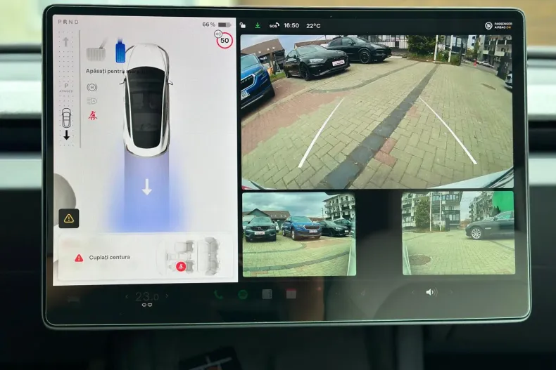 Tesla Model 3 din 2024 cu 66.734 km - oferta TES211784 - foto 37