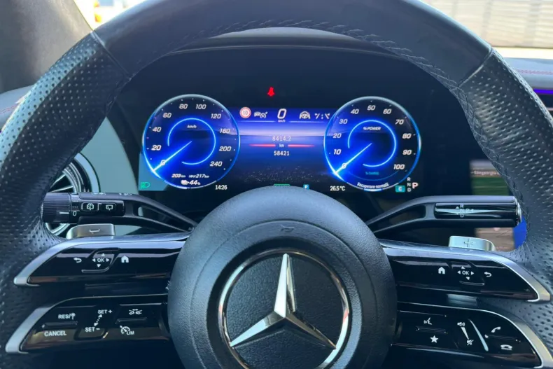 Mercedes-Benz EQE din 2023 cu 58.421 km - oferta MER211785 - foto 12