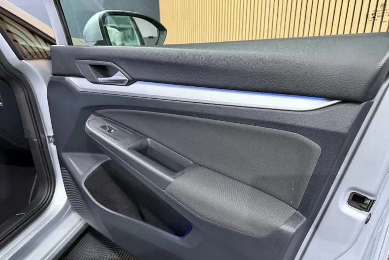 Volkswagen Golf din 2021 cu 151.408 km - oferta VOL211787 - foto 31