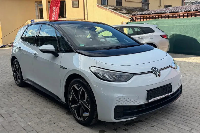 Volkswagen ID.3 din 2021 cu 52.200 km - oferta VOL211789 - foto 2