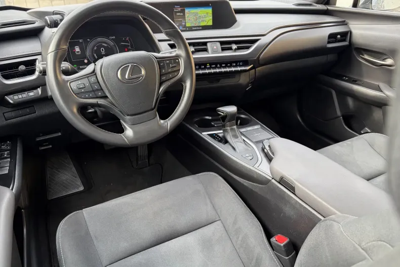 Lexus UX din 2022 cu 90.300 km - oferta LEX211791 - foto 6