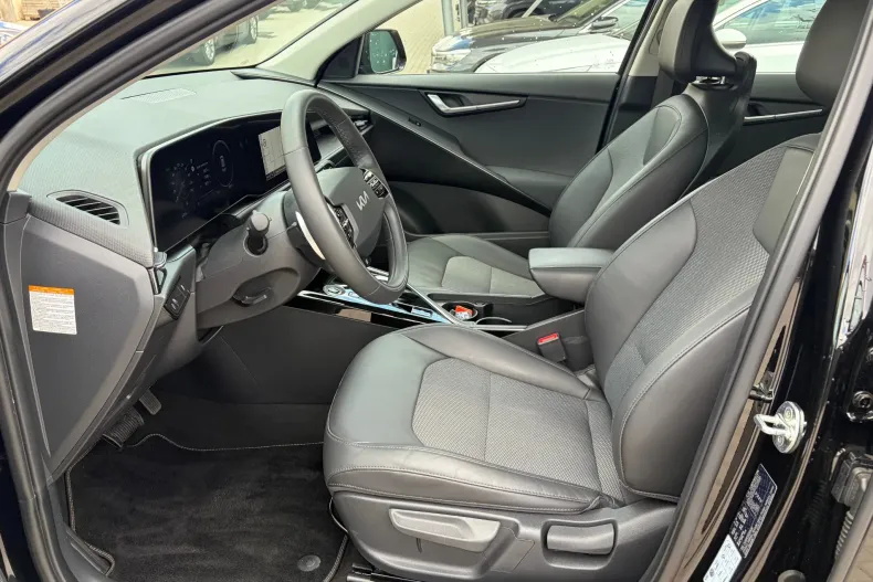 Kia Niro din 2022 cu 53.800 km - oferta KIA211792 - foto 21