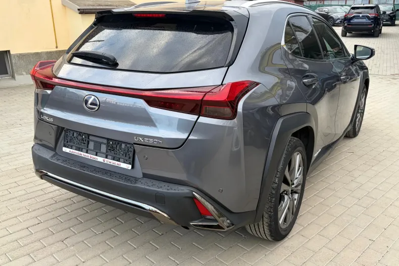 Lexus UX din 2021 cu 34.860 km - oferta LEX211793 - foto 4