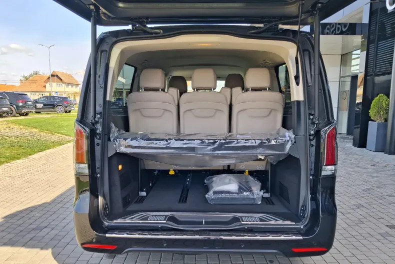Mercedes-Benz V din 2025 cu 5.000 km - oferta MER211796 - foto 9