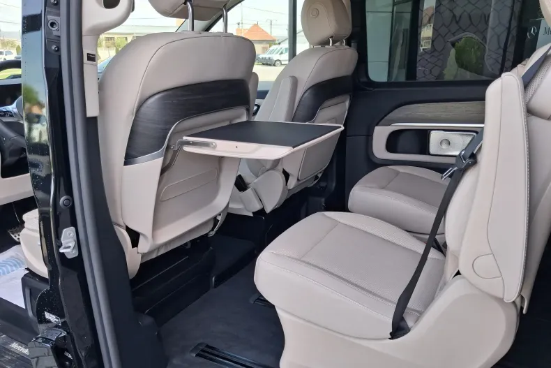 Mercedes-Benz V din 2025 cu 5.000 km - oferta MER211796 - foto 22