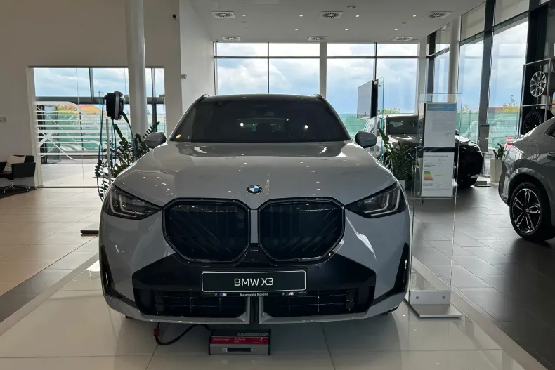 BMW X3 (Seria X) din 2026 cu 7 km - oferta BMW211798 - foto 3