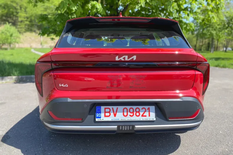 Kia K4 din 2025 cu 900 km - oferta KIA211799 - foto 6