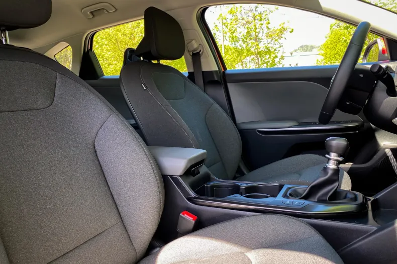 Kia K4 din 2025 cu 900 km - oferta KIA211799 - foto 12