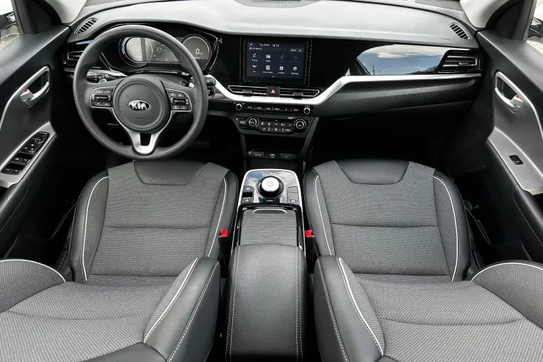 Kia Niro din 2021 cu 99.890 km - oferta KIA211801 - foto 7