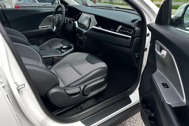 Kia Niro din 2021 cu 99.890 km - oferta KIA211801 - foto 18