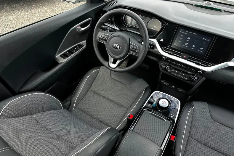 Kia Niro din 2021 cu 99.890 km - oferta KIA211801 - foto 27