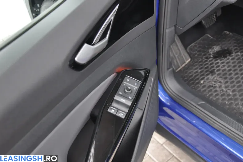 Volkswagen ID.4 din 2021 cu 92.760 km - oferta VOL211803 - foto 11
