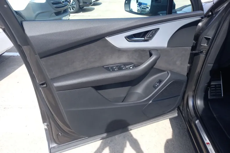 Audi Q7 din 2022 cu 64.822 km - oferta AUD211807 - foto 19