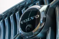 Volvo XC90 din 2023 cu 32.481 km - oferta VOL211815 - foto 17