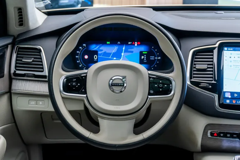 Volvo XC90 din 2023 cu 32.481 km - oferta VOL211815 - foto 38
