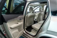 Volvo XC90 din 2023 cu 63.305 km - oferta VOL211817 - foto 19