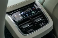 Volvo XC90 din 2023 cu 63.305 km - oferta VOL211817 - foto 20